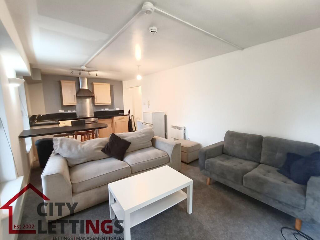 2 bedroom ground floor flat for rent
