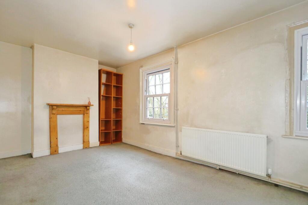 House in Leicester - View 3