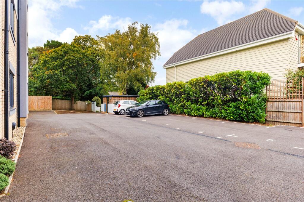 Additional image 5 of Delhi Close, Poole, Dorset, BH14