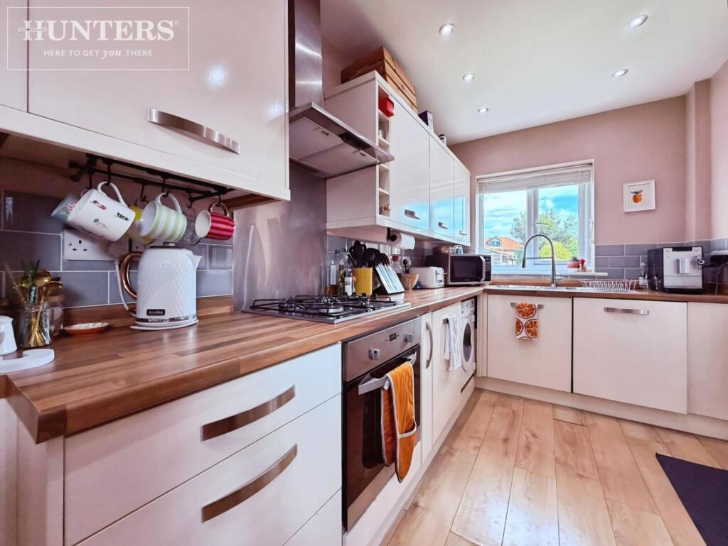 House in Barnsley, Darton - View 5