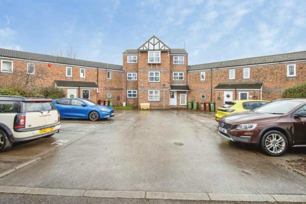 Main image of property: Howden Way, Eastmoor, Wakefield, West Yorkshire, WF1