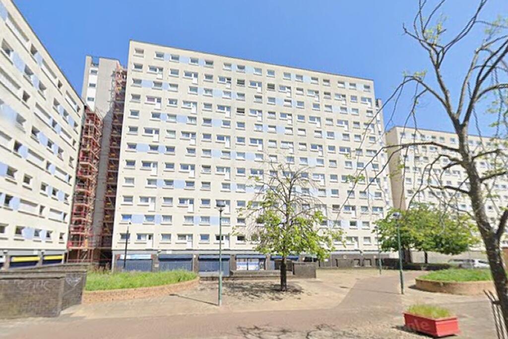 Main image of property: 52, St Vincent Terrace, D5, Glasgow, G38UU