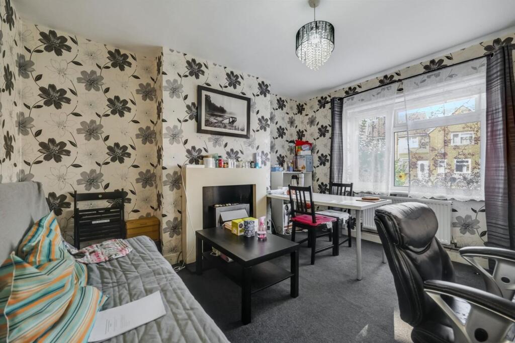 Freeburn Causeway, Coventry, CV4 photo 2