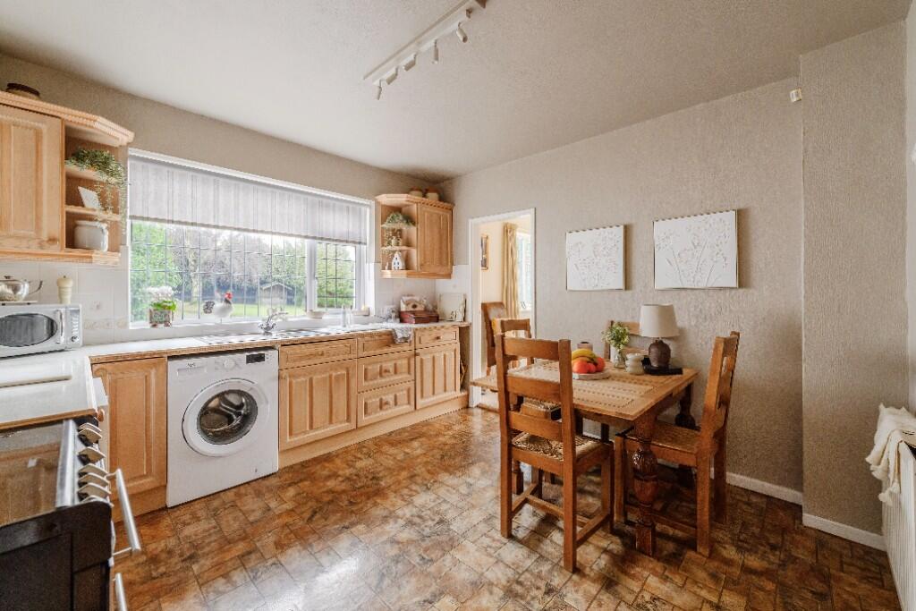 Stourbridge Road, WV15 photo 4