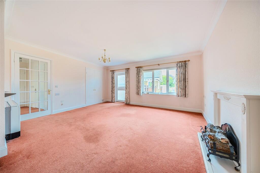 Malthouse Court, The Lindens, Towcester, Northamptonshire, NN12 photo 3