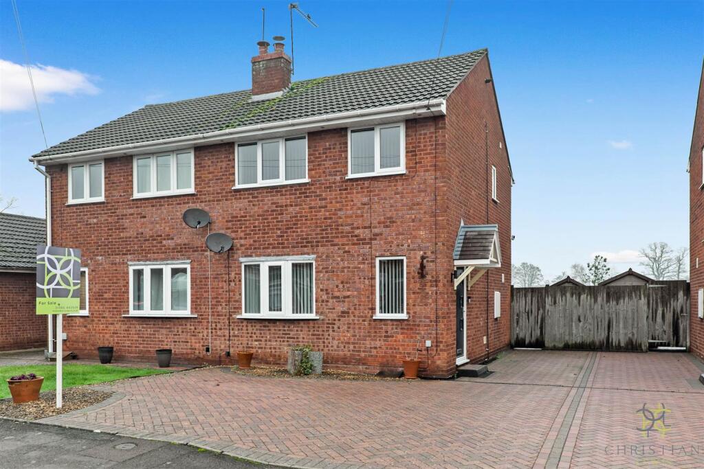 Main image of property: Beech Avenue, Drakes Broughton, Pershore