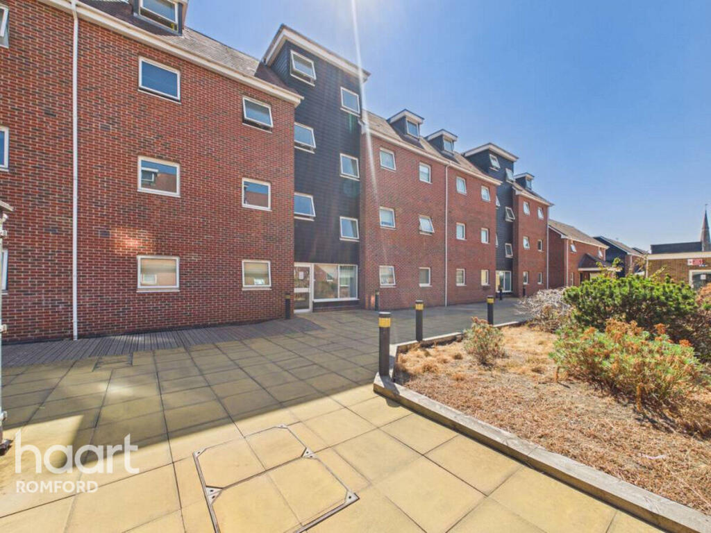 Main image of property: Market Place, Romford