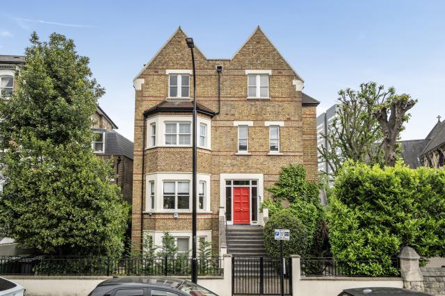 Priory Road, London photo 4