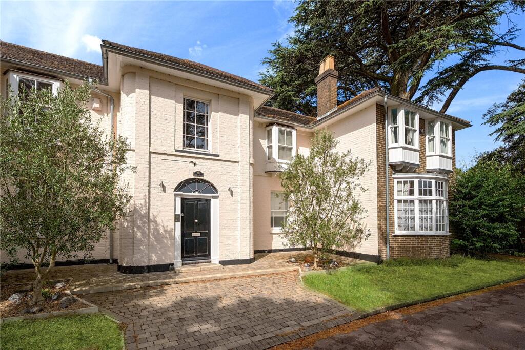 Main image of property: Oak Lodge Drive, West Wickham