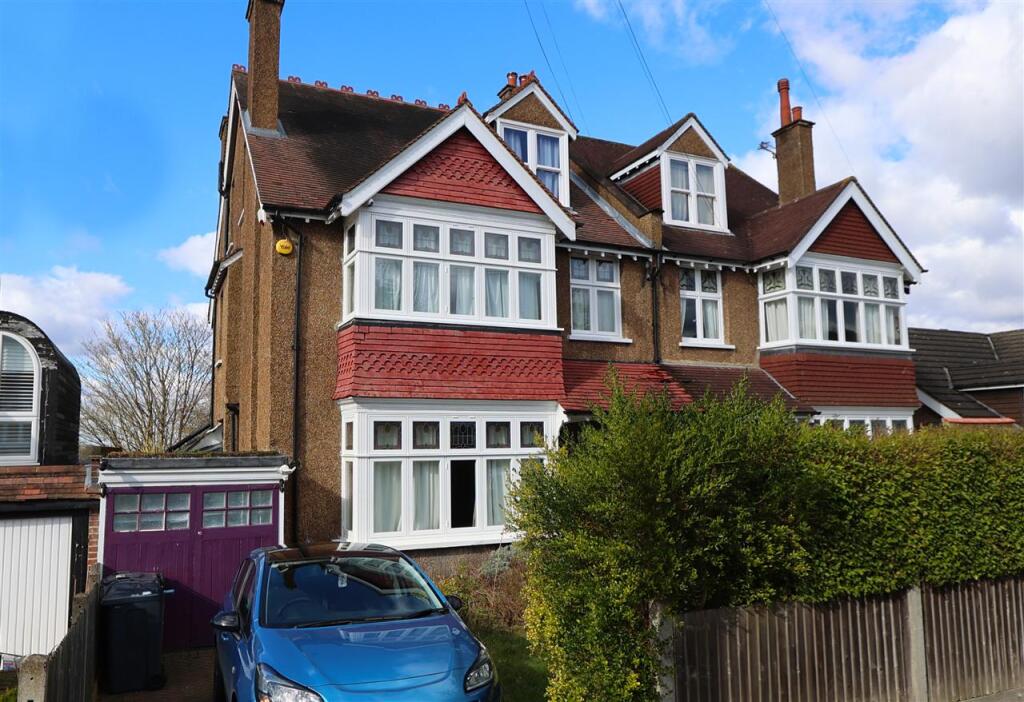 Main image of property: Heathhurst Road, South Croydon