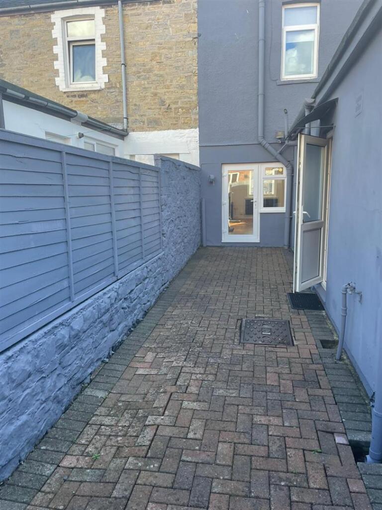 Property photo 11