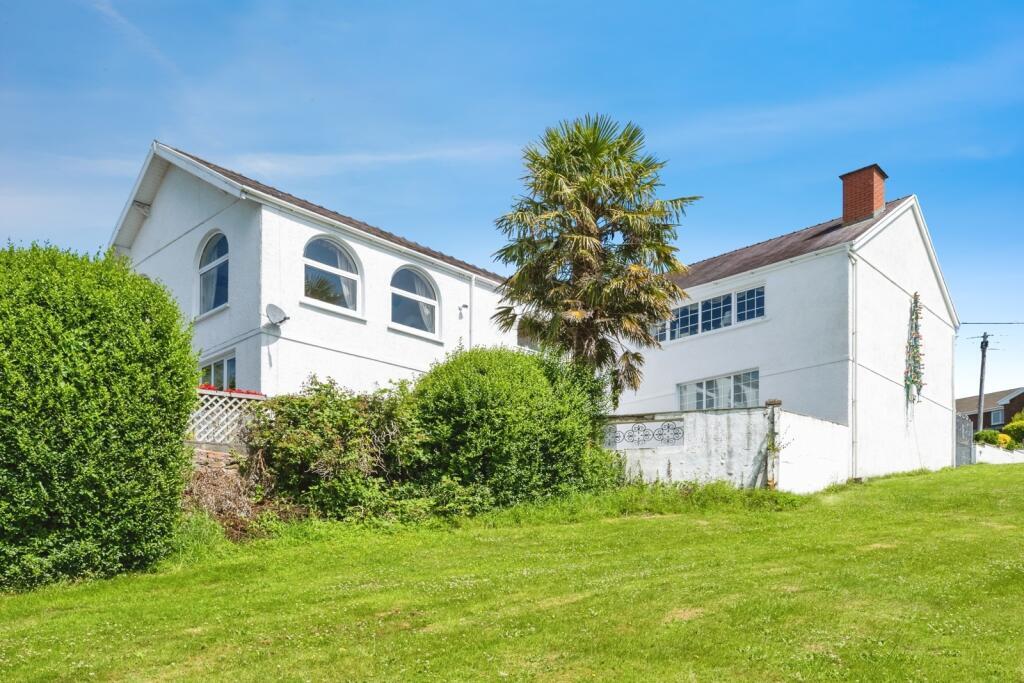 Main image of property: Bronallt Road, Pontarddulais, Swansea