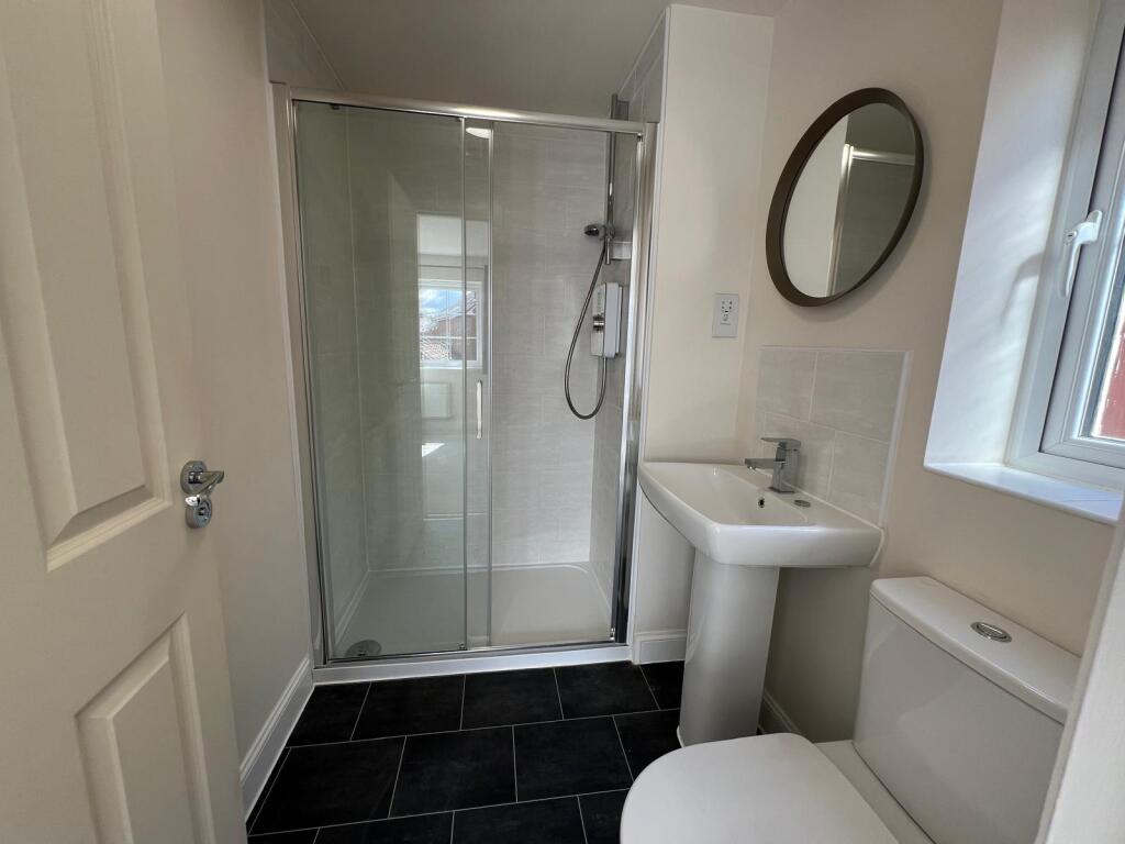 House in Coventry, Deram Parke, Canley Gardens - View 5