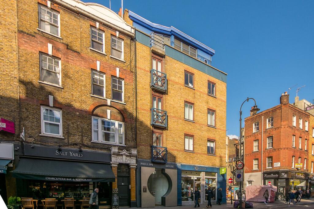 Apartment in London - More