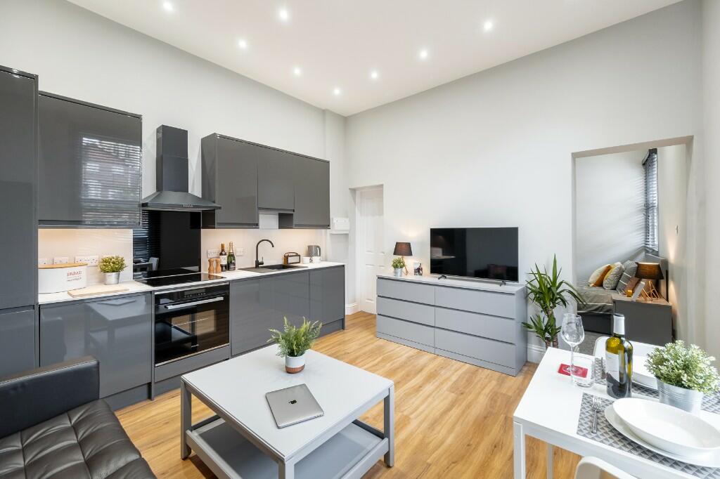 Main image of property: St. James Square, Cheltenham, Gloucestershire, GL50