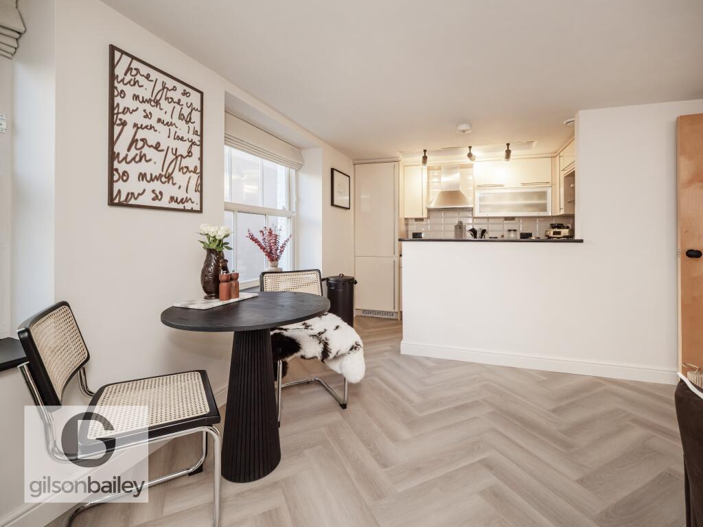Apartment in Norwich - View 4