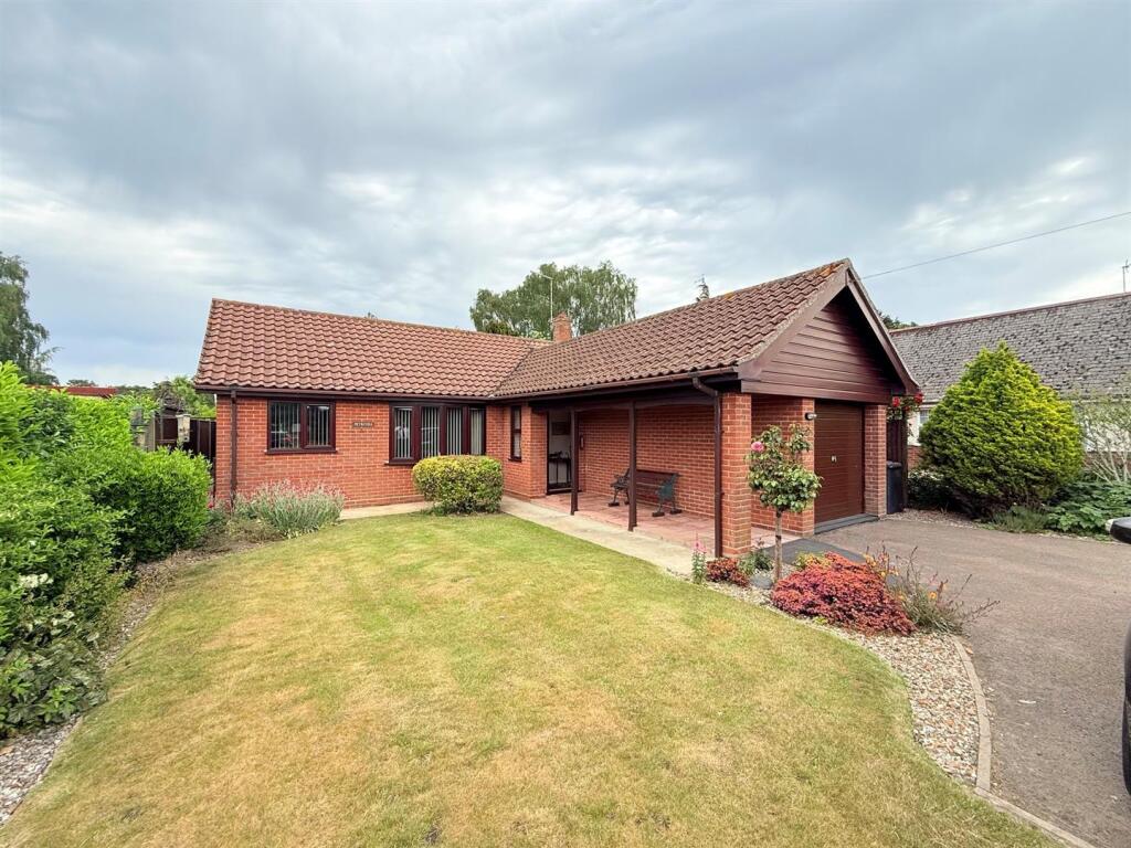Main image of property: Main Road, Ormesby