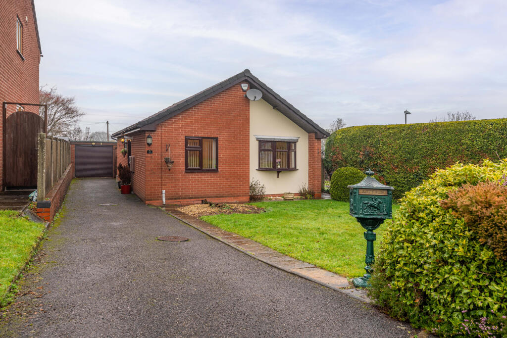 Corley View, Ash Green, Coventry photo 2