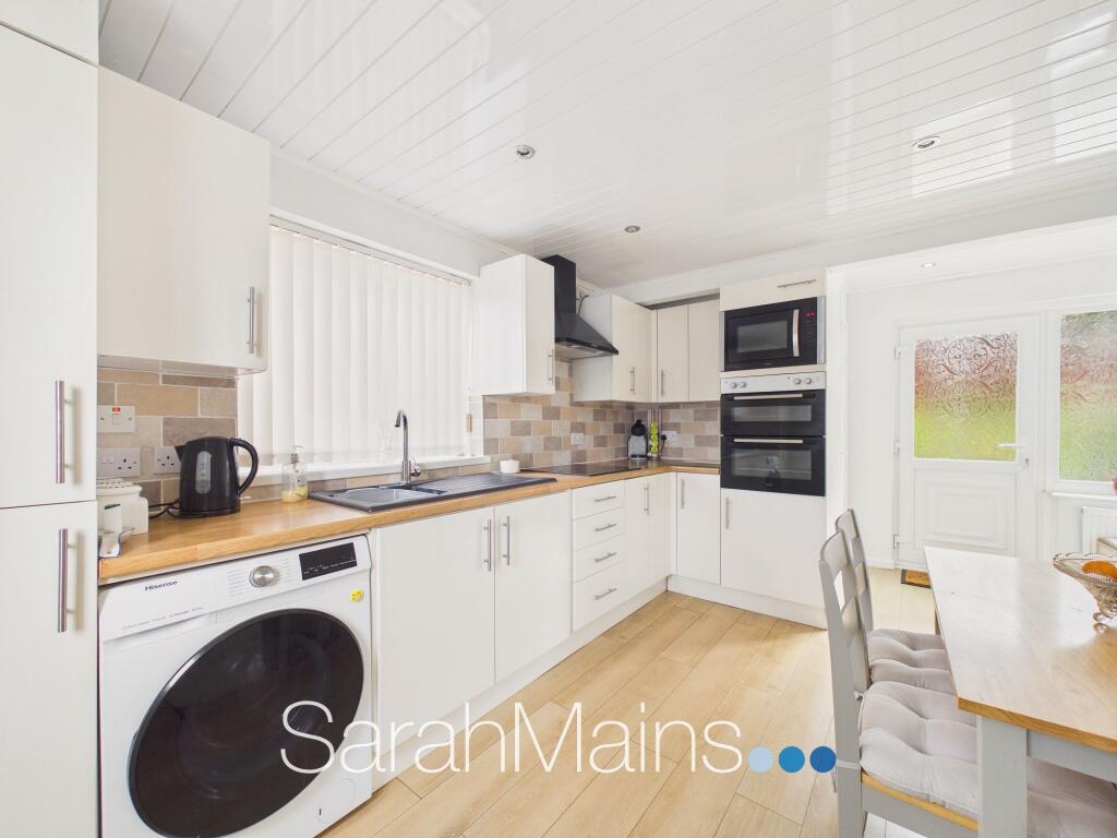 House in Newcastle upon Tyne - More