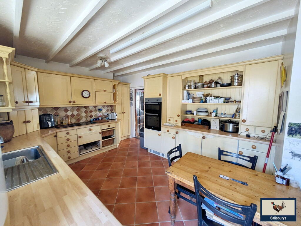 Tavistock, PL19 0DP photo 2