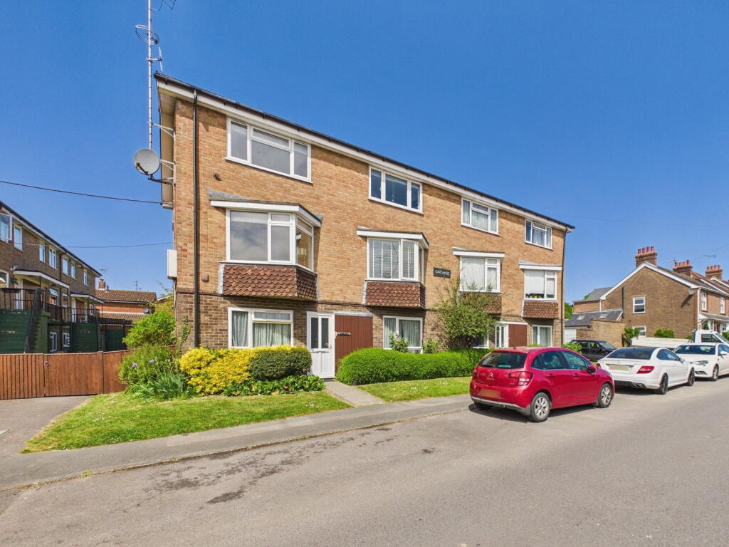 Main image of property: Oakhill Road, Horsham