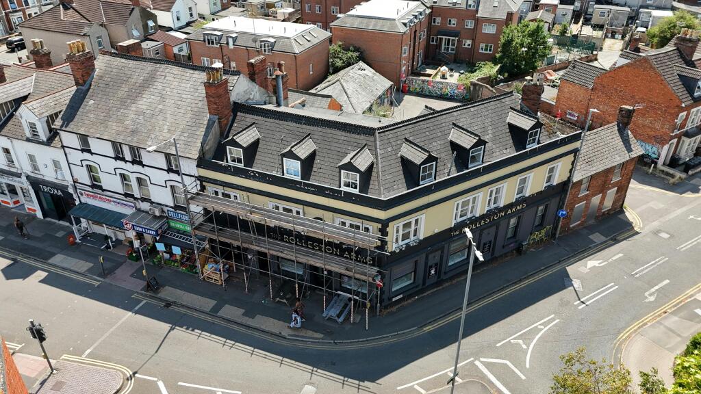 Main image of property: Rolleston Arms, 73 Commercial Road, Swindon, SN1 5NX