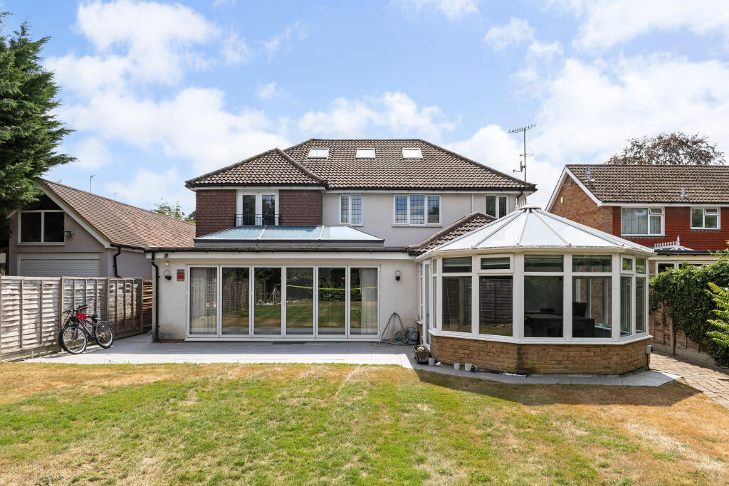 House in Watford - View 2