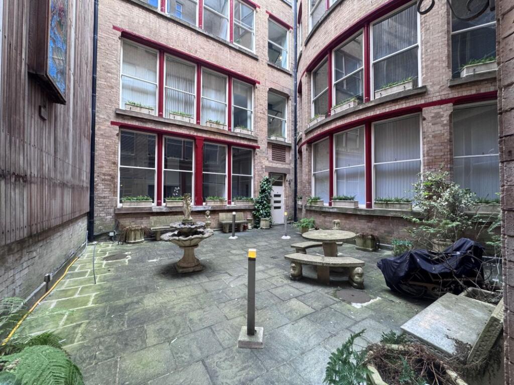 Apartment in Liverpool - View 4