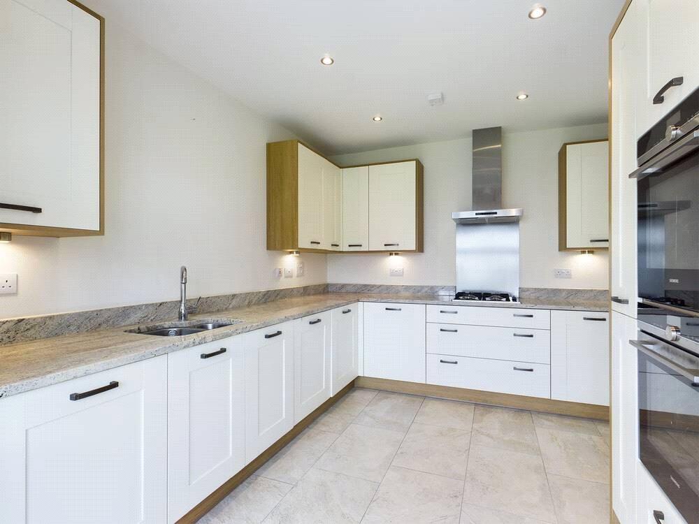 House in Tonbridge - View 2