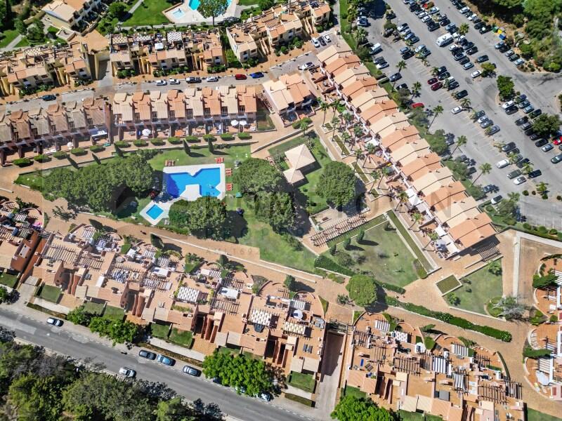 Main image of property: Algarve, Quarteira