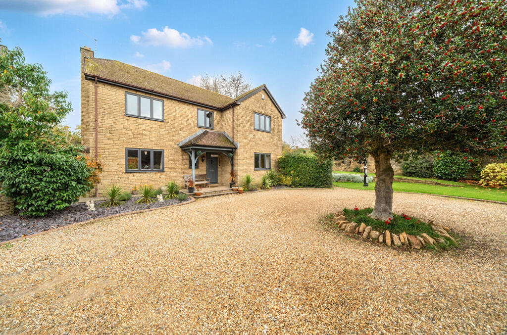 Main image of property: Summerlands, Yeovil, Somerset, BA21
