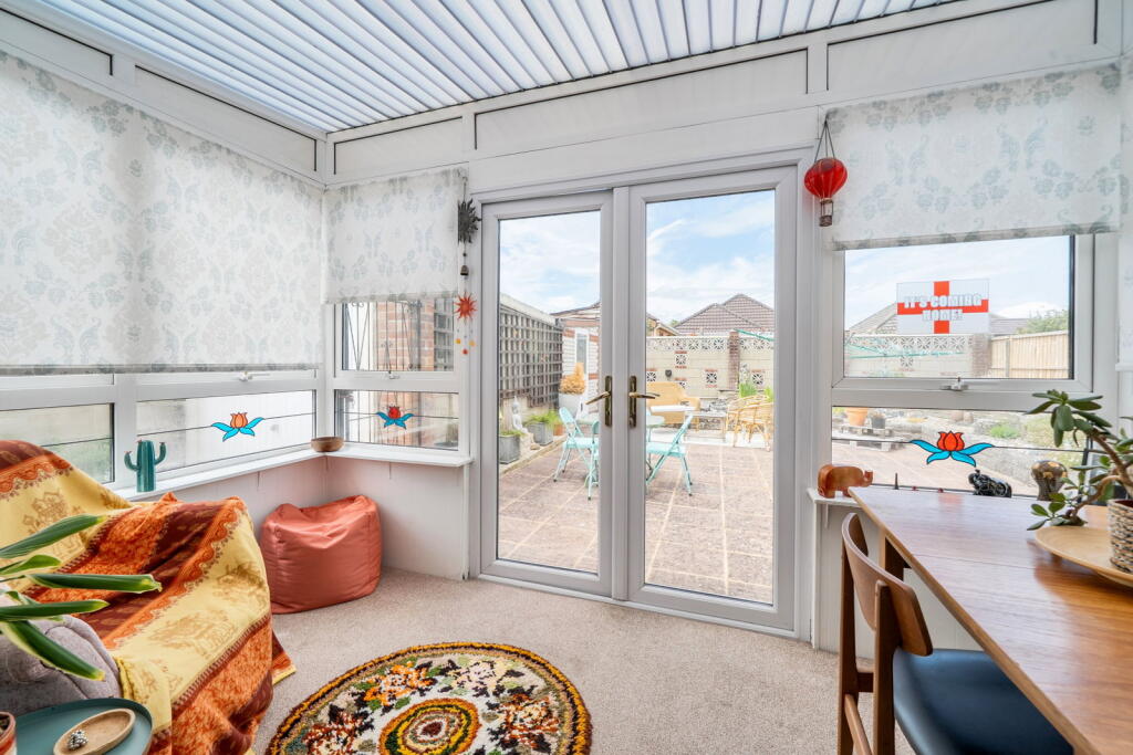 House in Basingstoke and Deane, Basingstoke - More
