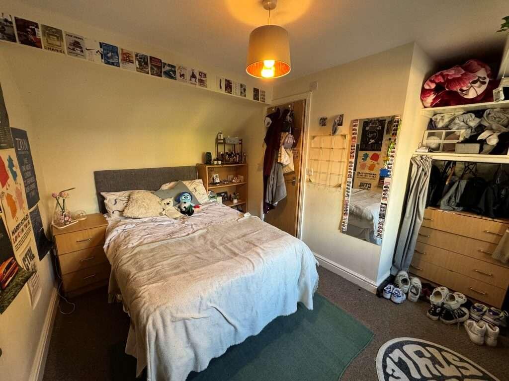 House in Sheffield - View 4