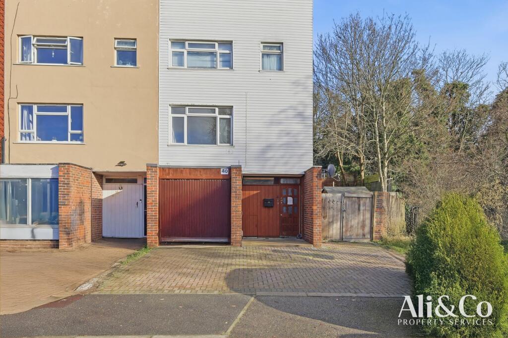 Main image of property: Boscombe Avenue, Grays