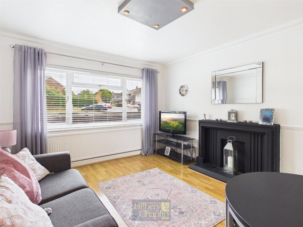 Fawters Close, Hutton, Brentwood, Essex, CM13 photo 2