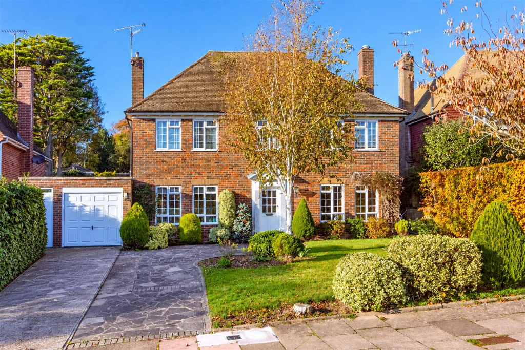 4-bed house on Longlands, Worthing, £875,000