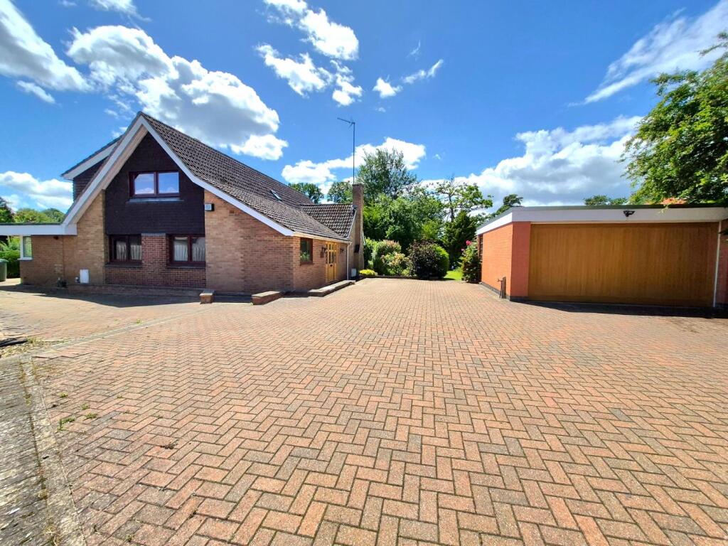 Main image of property: Overstone Road, Sywell, Northamptonshire NN6