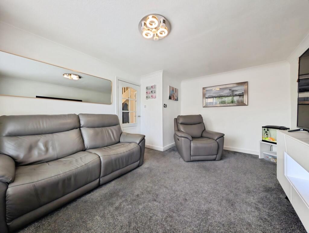 House in Motherwell - More