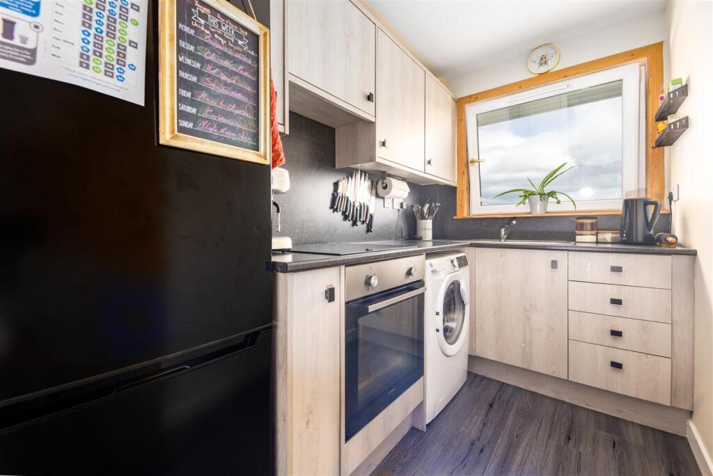 110 Highfield Avenue, Inverness, IV3 8QS photo 4