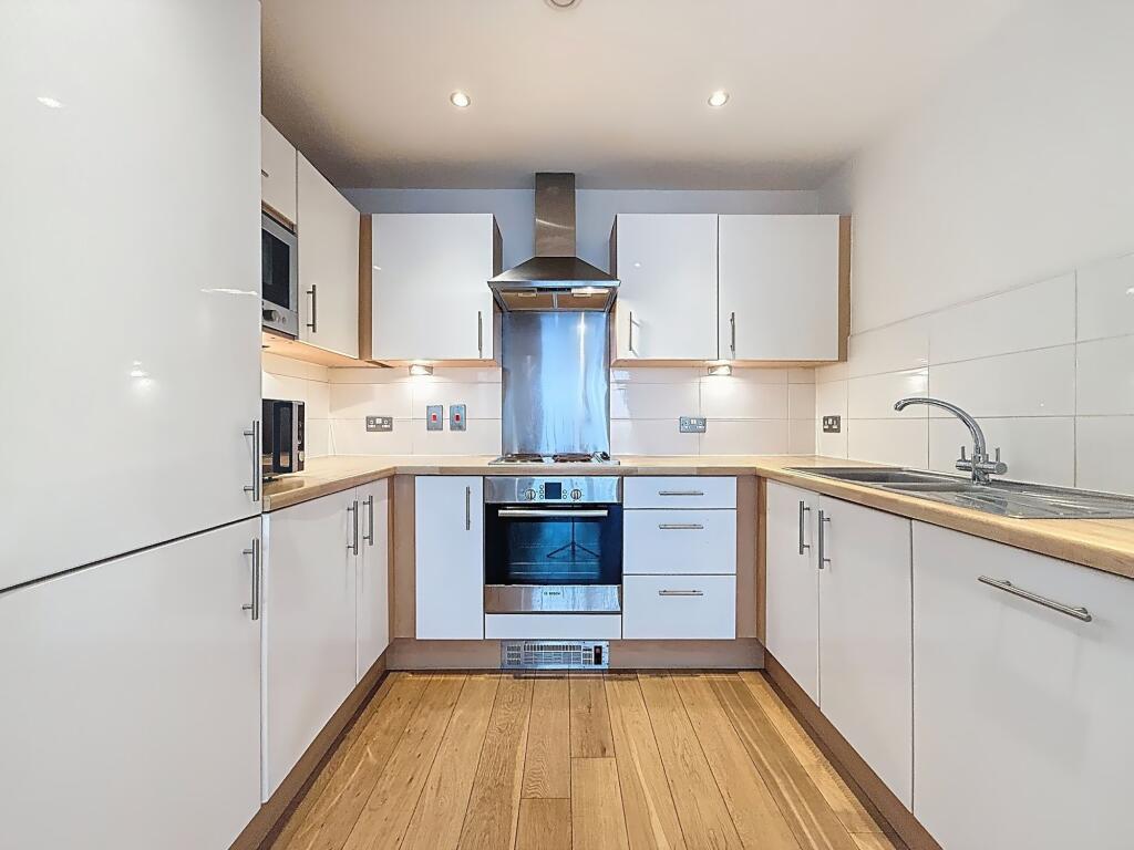 Main image of property: Meridian Plaza, Bute Terrace, Cardiff, CF10