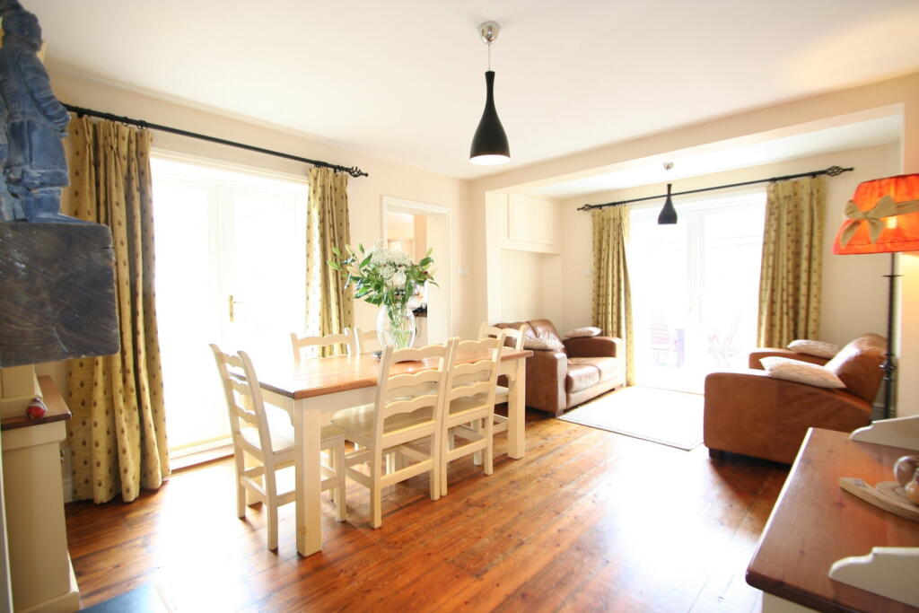 House in Salisbury - View 3