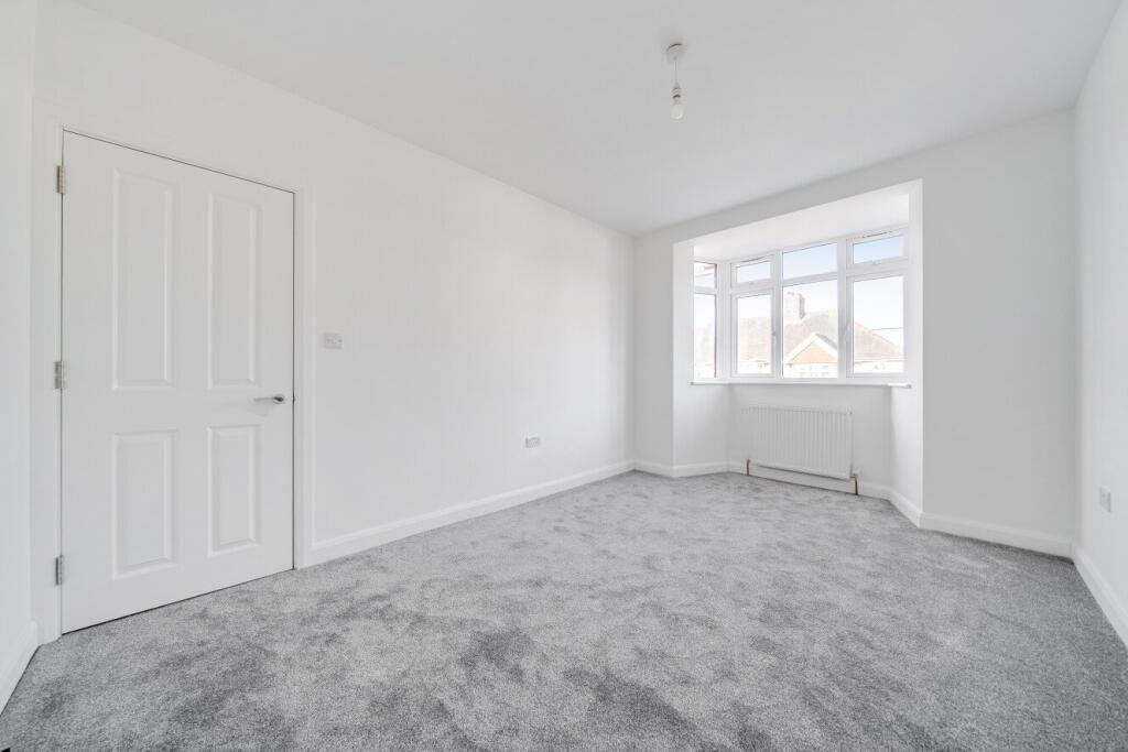 House in London - View 5