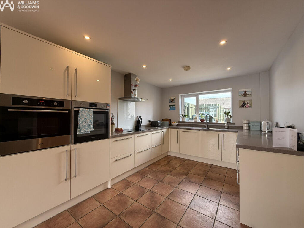 Main image of property: Gorwel Deg, Rhostrehwfa, LL77