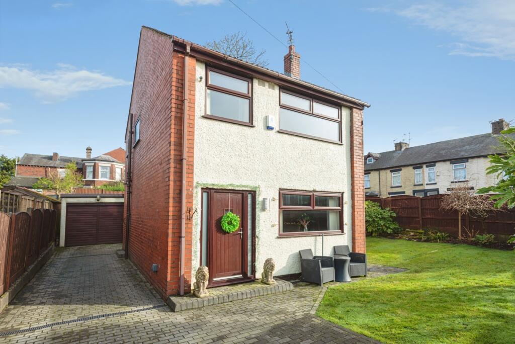 Main image of property: Bickerstaffe Close, Shaw, Oldham, Greater Manchester, OL2
