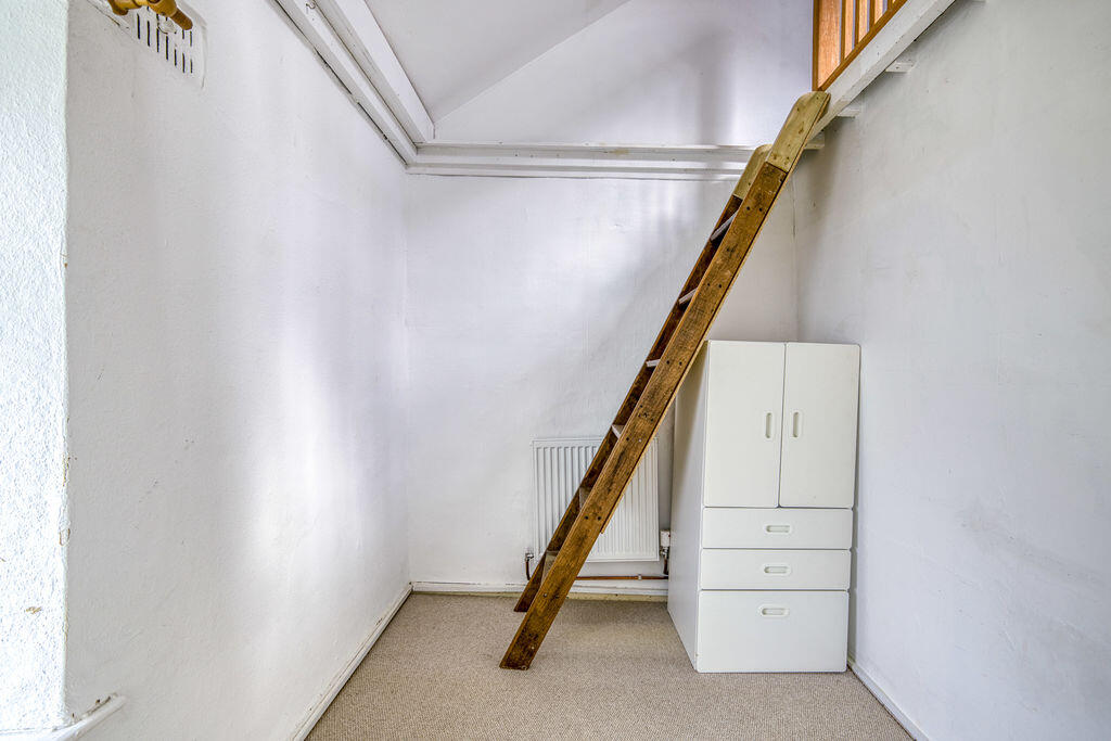 Additional image 10 of Character two bedroom cottage in Bruton