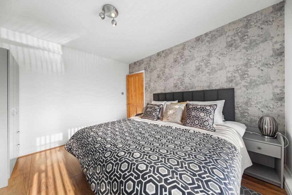 House in London - View 4