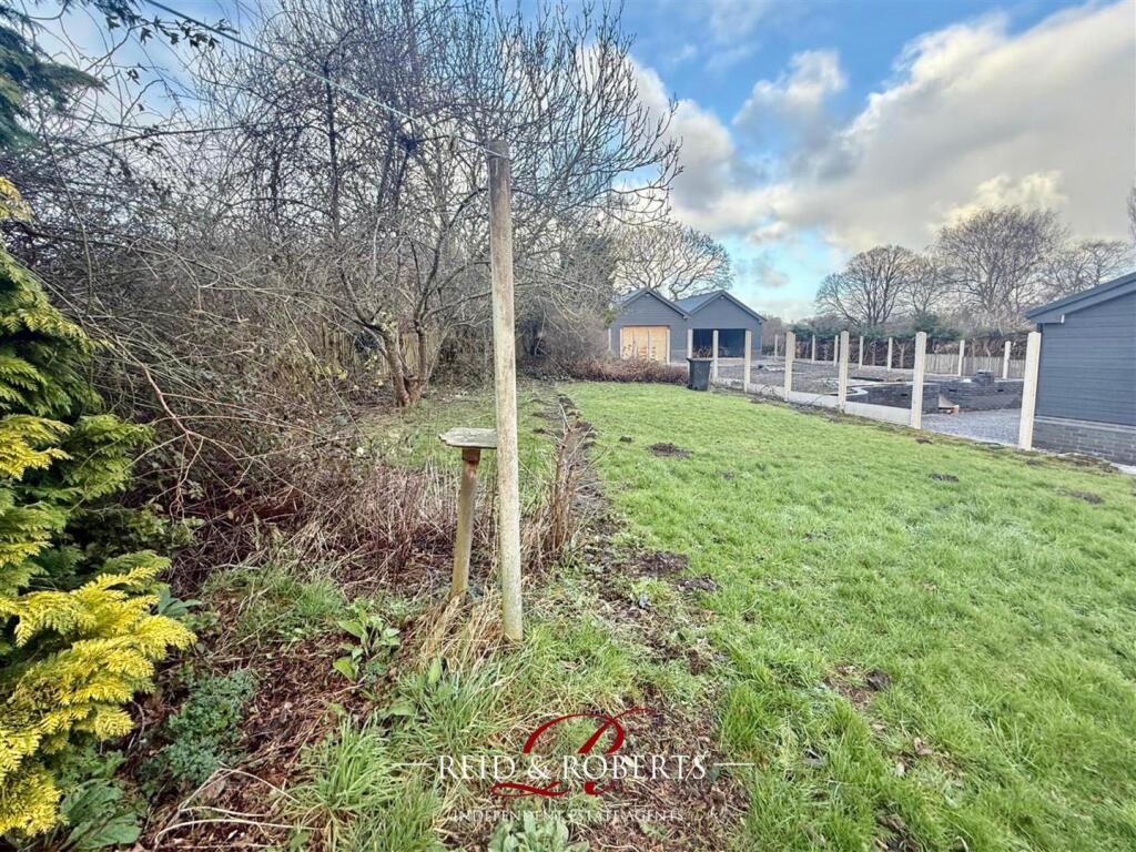 Fagl Lane, Hope, Wrexham photo 5