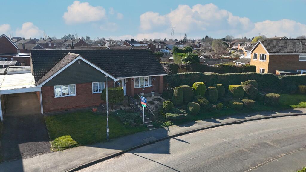 Main image of property: Shakespeare Drive, Nuneaton, CV11