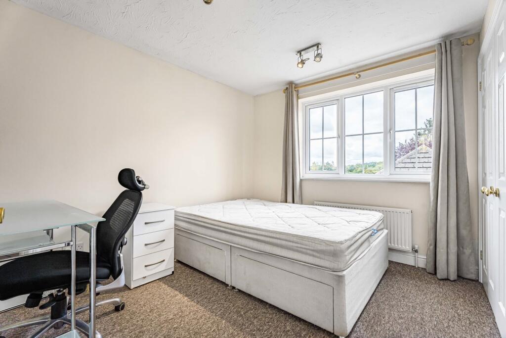 House in Runnymede, Ripley Springs, Egham - View 4