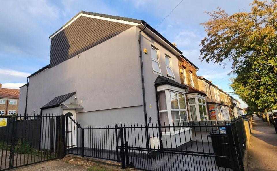 Main image of property: Oatlands Road, Enfield